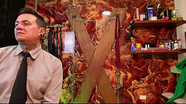 boy n girl online show from April 9, 2026, 2:56 pm