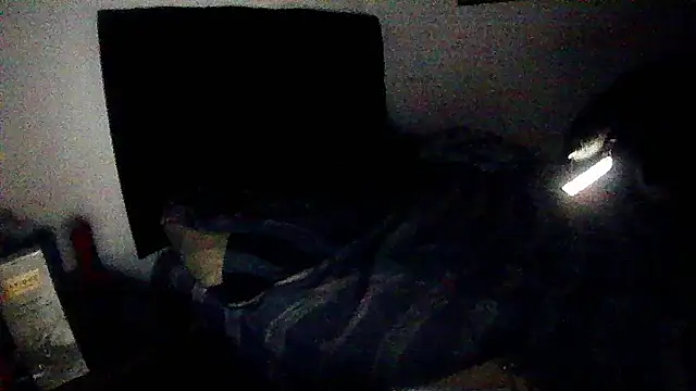 Snapshot of pedrofalf chatting on March 3, 2026, 3:24 am pedrofalf online show from March 3, 2026, 3:24 am