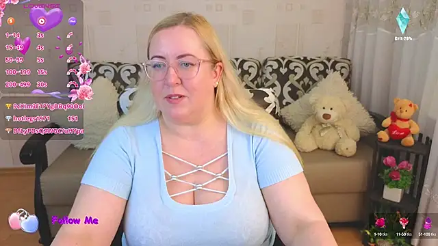 Ginesia online show from March 12, 2025, 4:56 pm