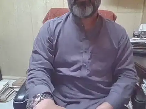 Snapshot of hairymaster95 chatting on September 16, 2025, 3:51 am hairymaster95 online show from September 16, 2025, 3:51 am