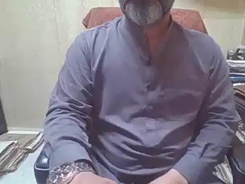 Snapshot of hairymaster95 chatting on September 25, 2025, 3:45 am hairymaster95 online show from September 25, 2025, 3:45 am