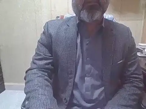 hairymaster95 online show from December 20, 2025, 4:15 am