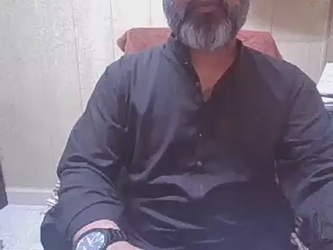 Snapshot of hairymaster95 chatting on October 2, 2025, 3:32 am hairymaster95 online show from October 2, 2025, 3:32 am