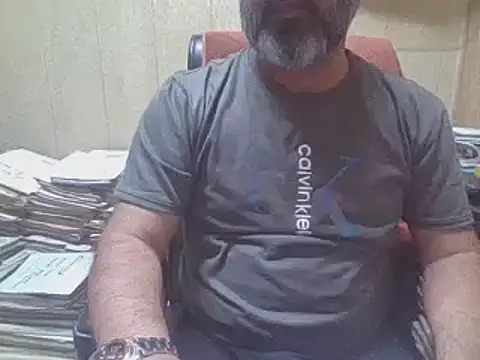 Snapshot of hairymaster95 chatting on November 9, 2025, 7:12 am hairymaster95 online show from November 9, 2025, 7:12 am