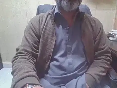 hairymaster95 online show from December 21, 2025, 6:37 am