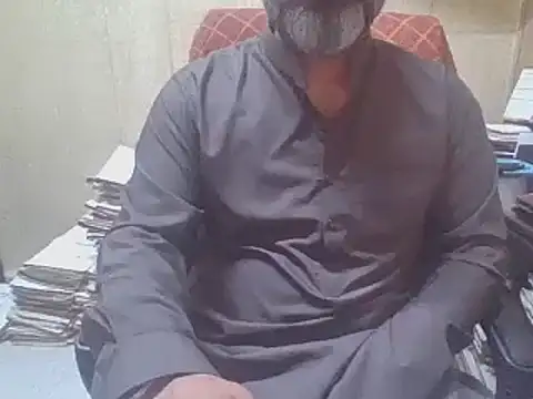 Snapshot of hairymaster95 chatting on October 9, 2025, 3:40 am hairymaster95 online show from October 9, 2025, 3:40 am