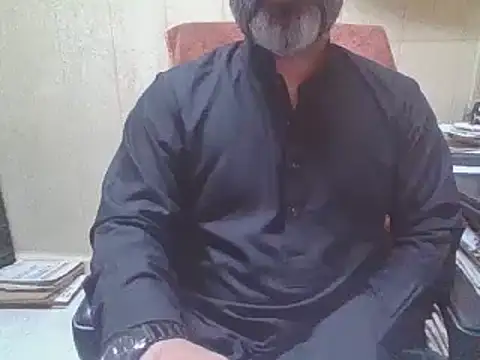 Snapshot of hairymaster95 chatting on September 30, 2025, 3:34 am hairymaster95 online show from September 30, 2025, 3:34 am