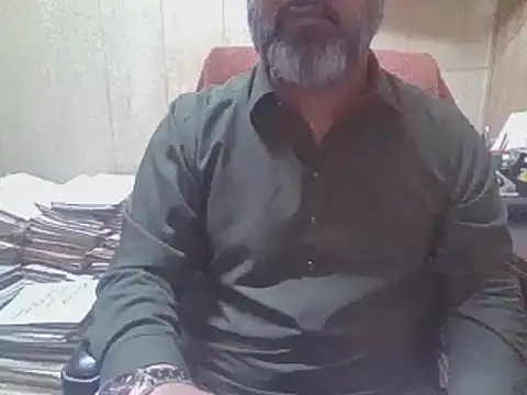 Snapshot of hairymaster95 chatting on November 8, 2025, 5:55 am hairymaster95 online show from November 8, 2025, 5:55 am