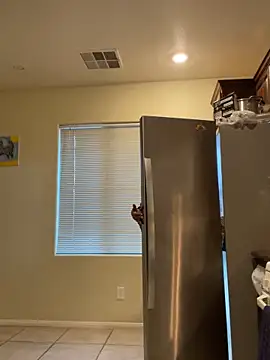 Snapshot of Cum2Charm chatting on October 13, 2025, 2:07 pm Cum2Charm online show from October 13, 2025, 2:07 pm