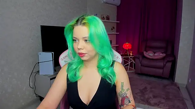 EnergyBunny 1 online show from February 28, 2026, 4:17 pm