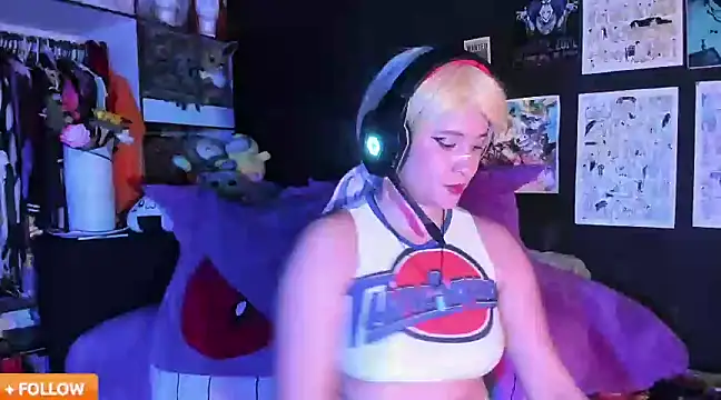 Emilythemachine online show from March 13, 2025, 1:54 am