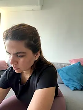 nurse becky online show from October 31, 2025, 4:47 pm