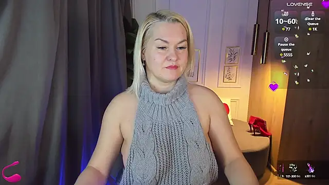 YolandaKiss online show from March 18, 2025, 8:26 pm