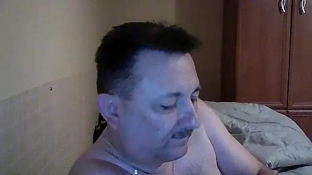 Novy73 online show from November 9, 2025, 11:20 pm