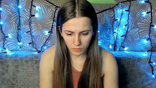 MaggieCake online show from February 15, 2025, 4:58 am