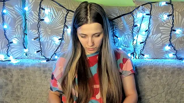 MaggieCake online show from February 16, 2025, 1:47 am