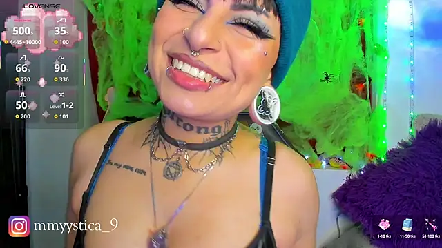 Rainnbow  online show from October 2, 2025, 6:39 am