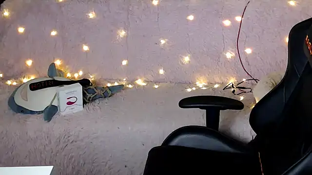 Ginger Stay online show from March 15, 2025, 7:27 pm