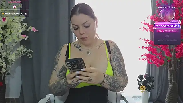 Raven Luna online show from February 13, 2025, 10:34 am