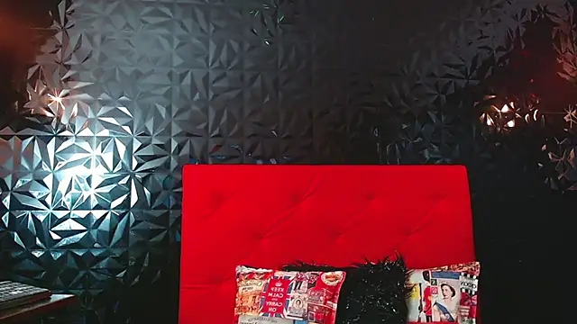 PINK  LOLA1 online show from March 22, 2025, 1:54 am