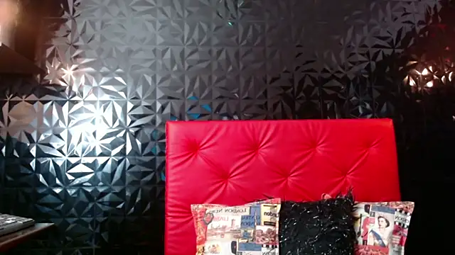 PINK  LOLA1 online show from March 21, 2025, 1:24 am