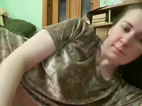 AngelTough20 online show from May 18, 2026, 11:42 pm