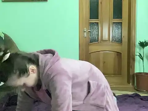 AngelTough20 online show from November 25, 2025, 12:11 am