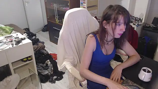 Snapshot of missthon0 chatting on May 9, 2026, 9:12 am missthon0 online show from May 9, 2026, 9:12 am