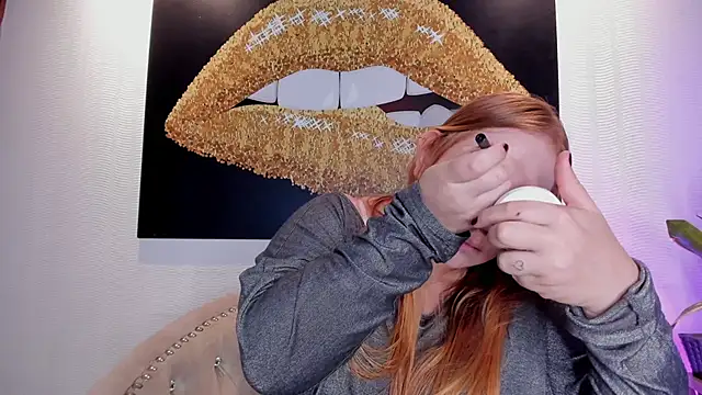 hannamartinn online show from October 28, 2025, 3:44 pm