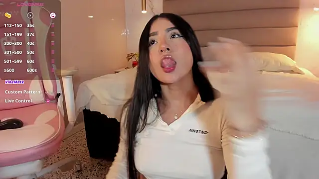 Mariana sweetest online show from March 13, 2025, 11:05 pm