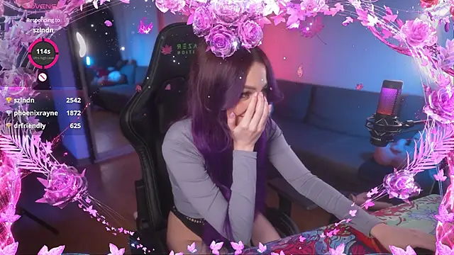 Emberella  online show from February 19, 2025, 7:05 pm