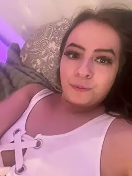 eleonoree online show from March 10, 2026, 10:36 pm