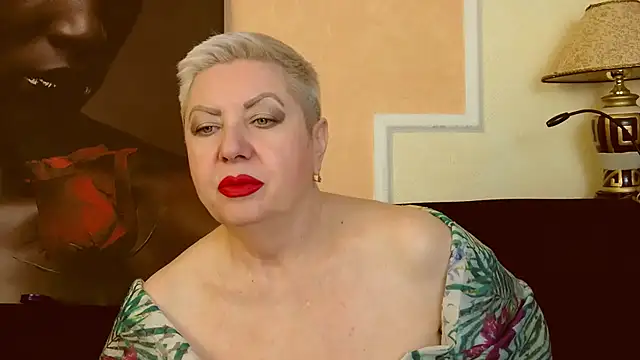 Snapshot of LadyPosh chatting on March 19, 2025, 9:48 pm LadyPosh online show from March 19, 2025, 9:48 pm