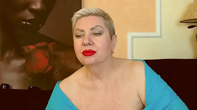 Snapshot of LadyPosh chatting on February 19, 2025, 1:18 am LadyPosh online show from February 19, 2025, 1:18 am