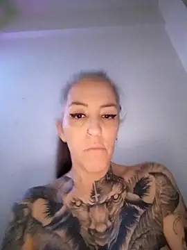 vamporasuccubus19777 online show from September 22, 2025, 10:49 pm