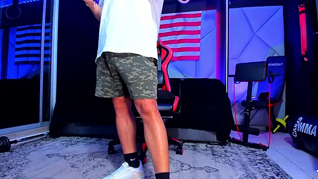 Aydenmiller96 online show from October 2, 2025, 2:09 pm