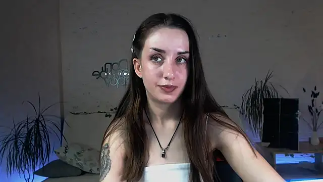 FranceskoJones online show from September 10, 2025, 4:28 pm