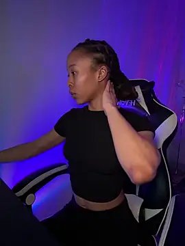 thebrattygoddess online show from March 2, 2025, 8:46 pm