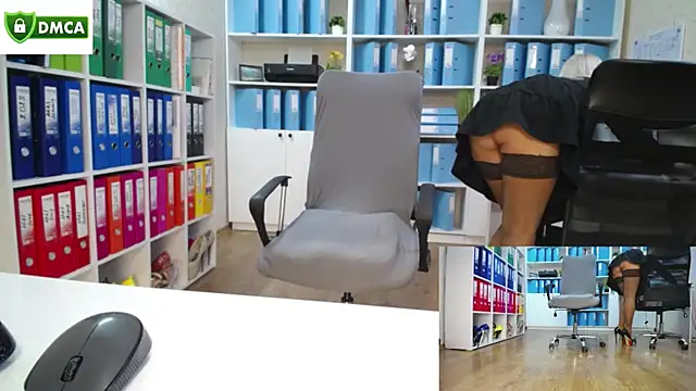 secret-office online show from October 20, 2025, 5:20 am