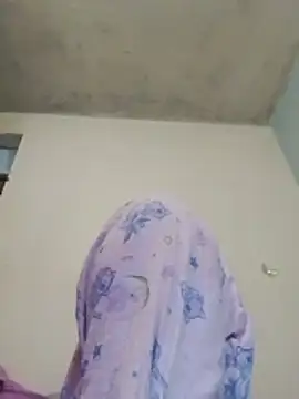 Indianbloom- online show from November 15, 2025, 8:40 am