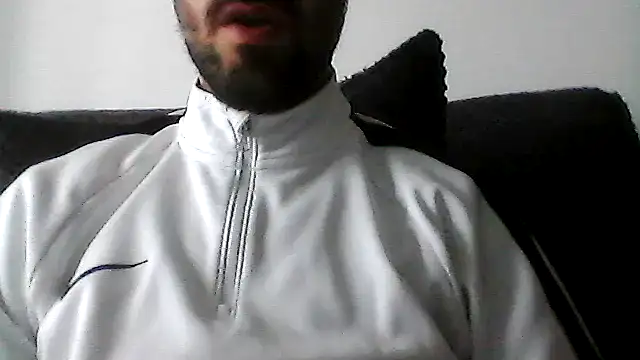 juju156111 online show from April 12, 2026, 2:42 pm