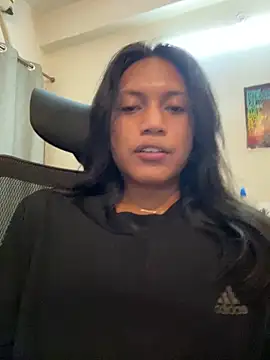 Snapshot of DarlingJenny22 chatting on June 12, 2026, 5:10 pm DarlingJenny22 online show from June 12, 2026, 5:10 pm