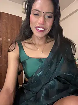 Snapshot of DarlingJenny22 chatting on June 6, 2026, 10:59 pm DarlingJenny22 online show from June 6, 2026, 10:59 pm