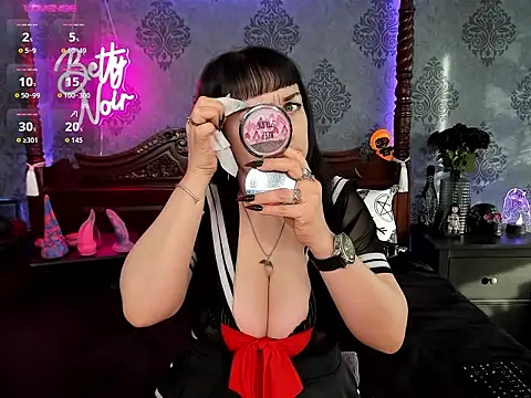 BettyNoir online show from October 21, 2025, 7:30 am