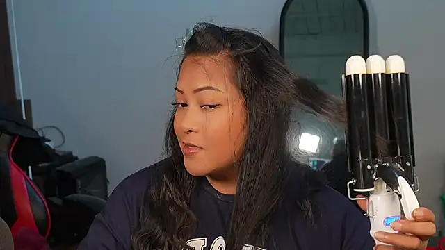 Bubbleliyah online show from June 24, 2026, 6:39 pm