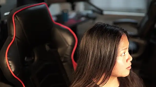 Bubbleliyah online show from December 27, 2024, 8:28 pm