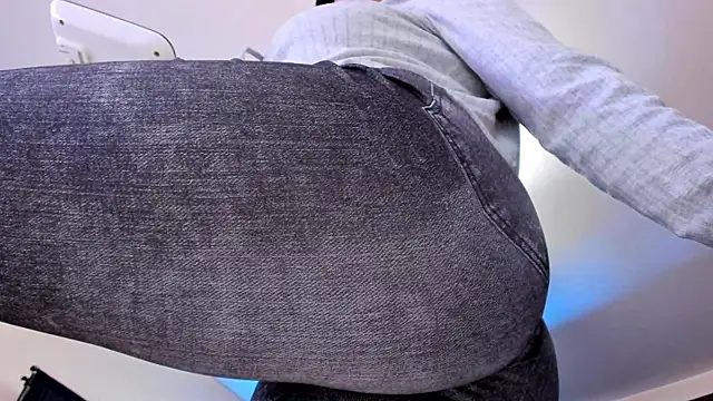 VICE MASTERS online show from October 3, 2025, 5:42 am