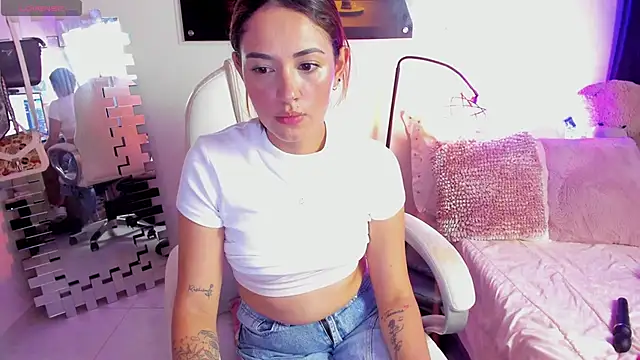 KimberlySaen online show from March 17, 2026, 12:46 am