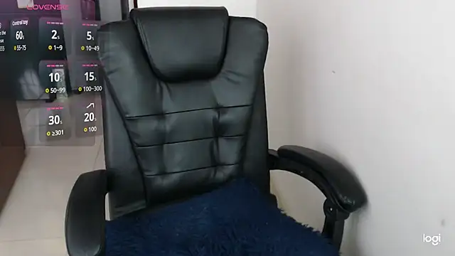 Snapshot of spicey_latina chatting on February 14, 2026, 8:20 pm spicey latina online show from February 14, 2026, 8:20 pm