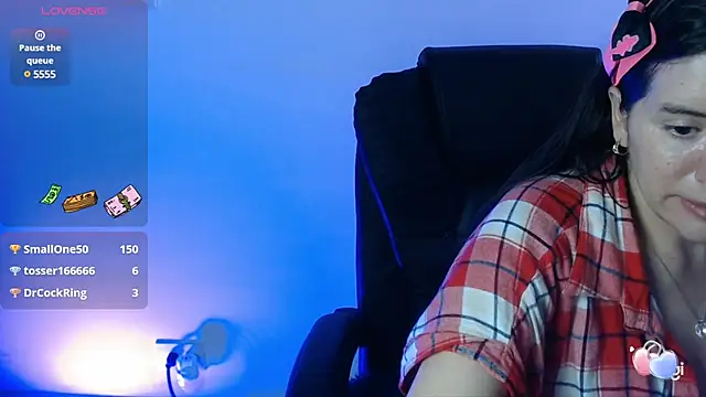 spicey latina online show from March 17, 2025, 10:29 pm